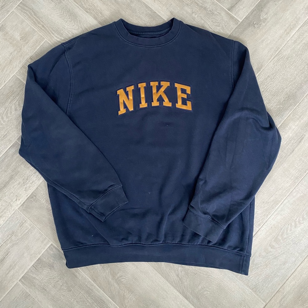 Vintage Nike Sweatshirt